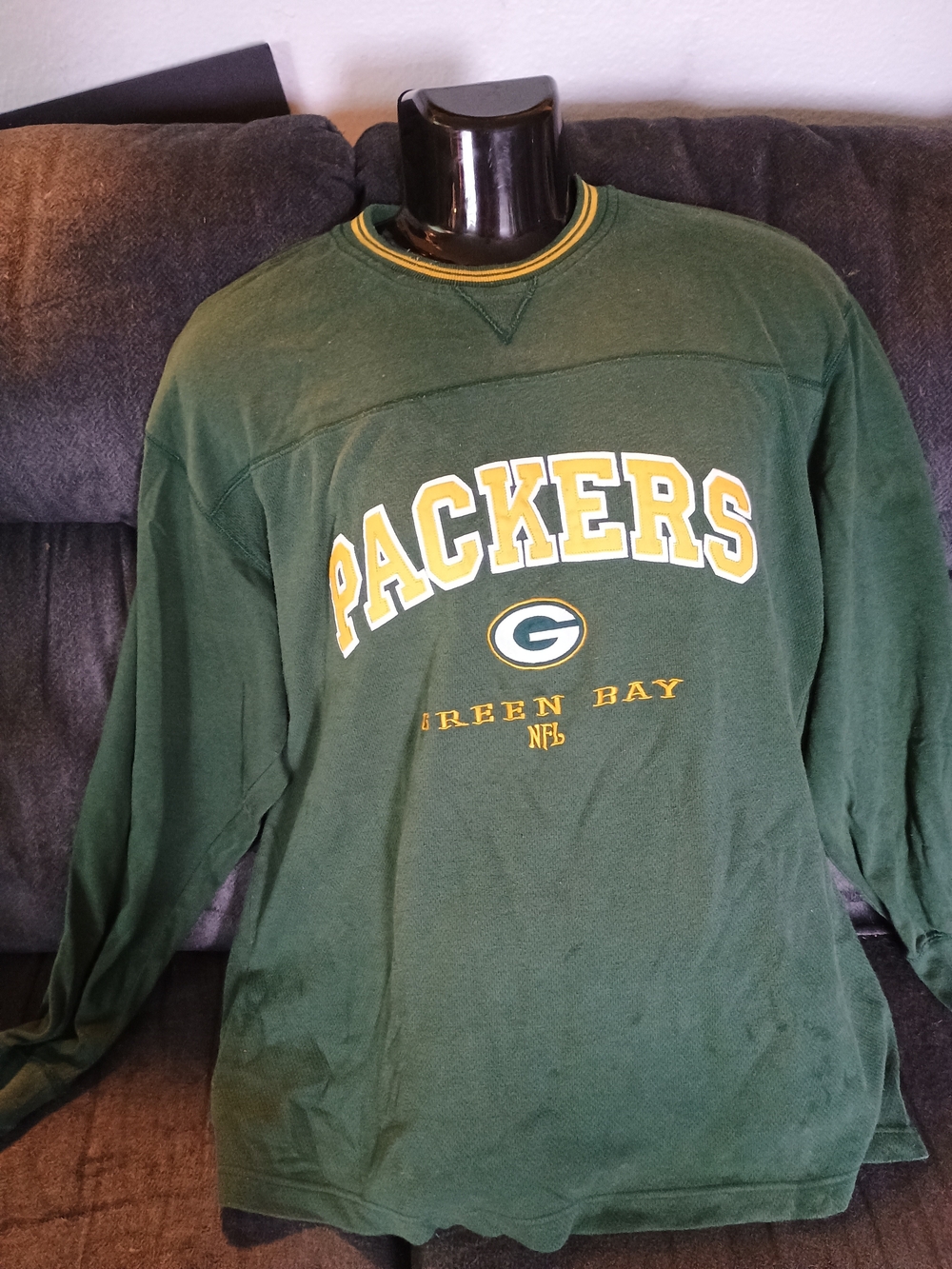Green Bay Packers NFL Sweatshirt Men’s Large Green Embroidered Crewneck Football